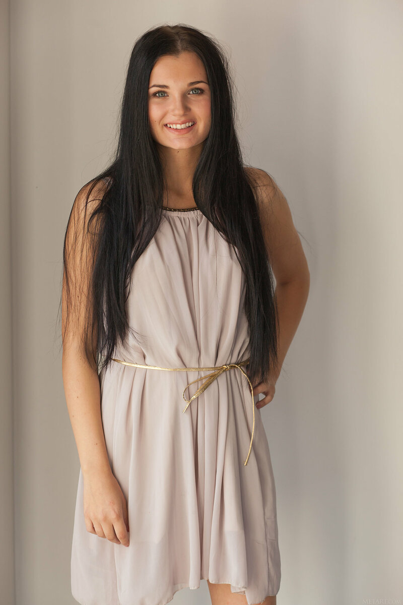 Лариса, 21
